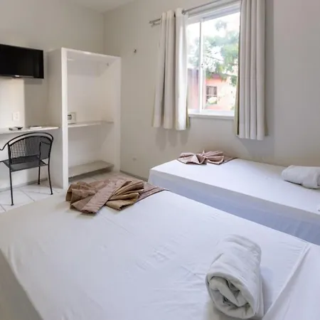 Hotel Mares De Iracema